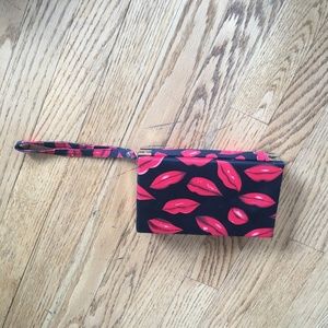 Lips Black and Red Clutch